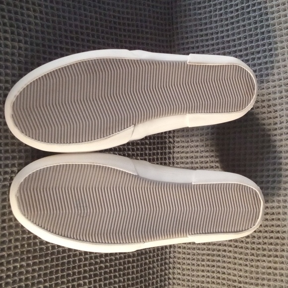 Women's Michael Kors Gray Perforated Leather Slip On Casual Sneaker Shoe - Picture 8 of 9